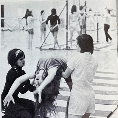 1970-71 Kooxda Jimicsiga Gabdhaha